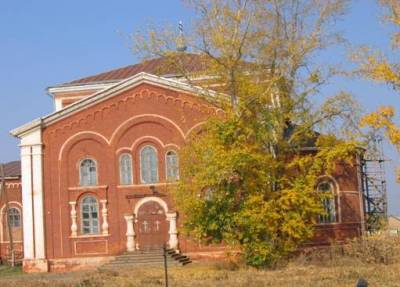 Церковь Михаила Архангела, Октябрьское (Октябрьский район, Оренбургская область). фасады