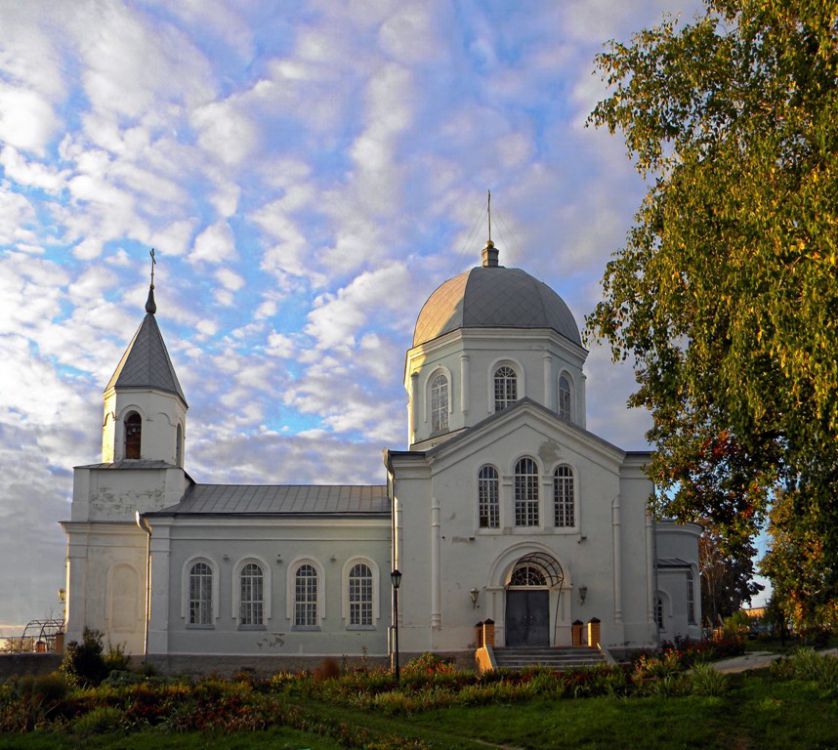 Кулешовка бирюч белгородская область погода. Храм в Бирюче Белгородской области. Храм Бирюч Красногвардейский район. Город Бирюч Красногвардейский район Белгородская область. Храм святителя Митрофана Воронежского Бирюч.