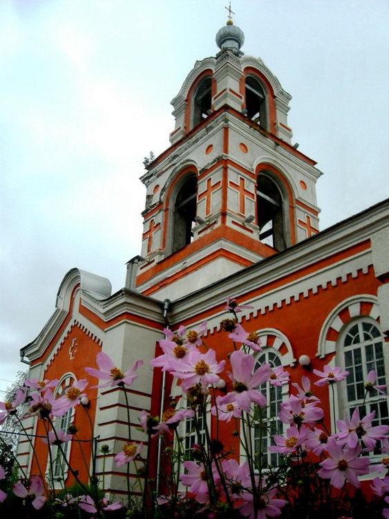 Церковь Димитрия Солунского, Раздорное (Красногвардейский район, Белгородская область). архитектурные детали