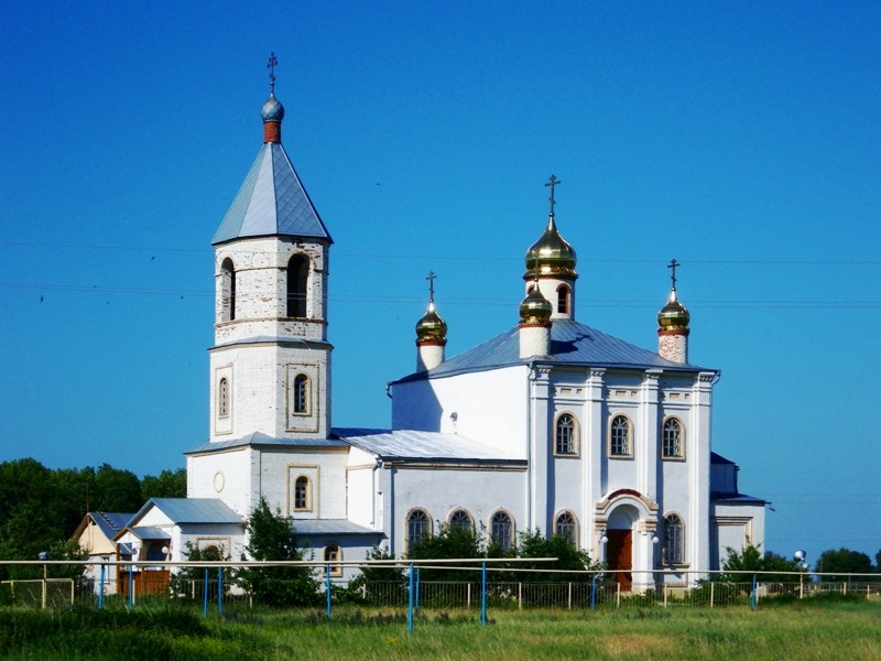 Церковь Параскевы Пятницы, Заячье (Корочанский район, Белгородская область). общий вид в ландшафте