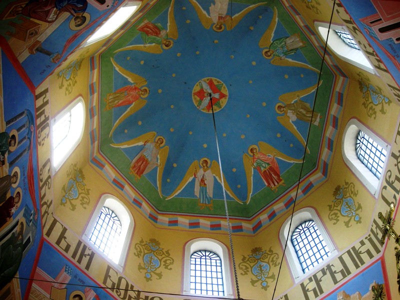 Церковь Димитрия Солунского, Казацкое (Красногвардейский район, Белгородская область). интерьер и убранство