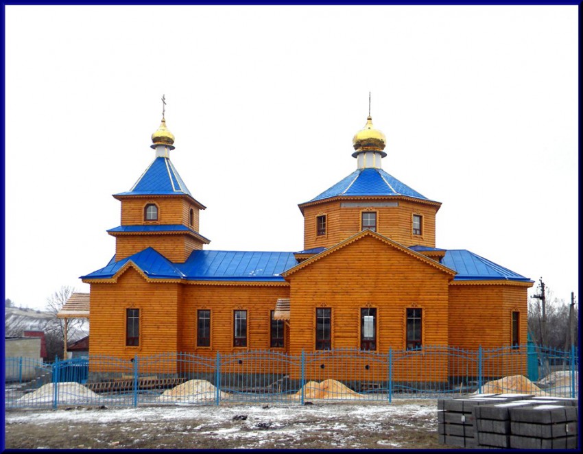 Церковь Успения Пресвятой Богородицы, Соколовка (Корочанский район, Белгородская область). фасады