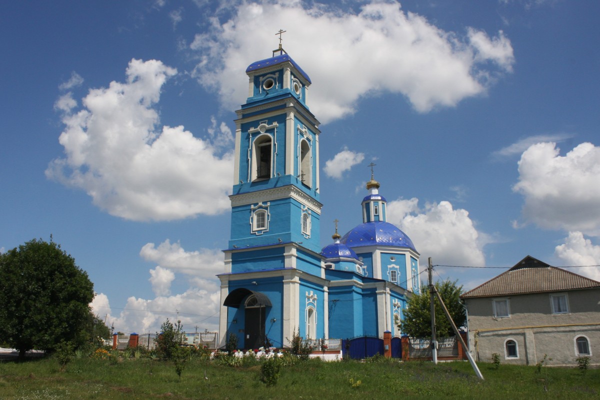 Ливенка. Церковь Успения Пресвятой Богородицы. фасады