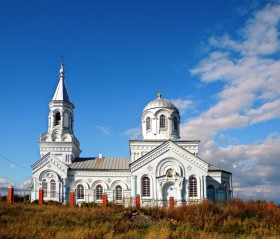 Стрелецкое. Церковь Спаса Всемилостивого