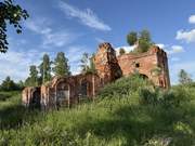Лёнва. Троицы Живоначальной, церковь