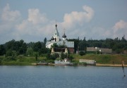 Верхний (остров им. Белова). Петра и Павла, церковь