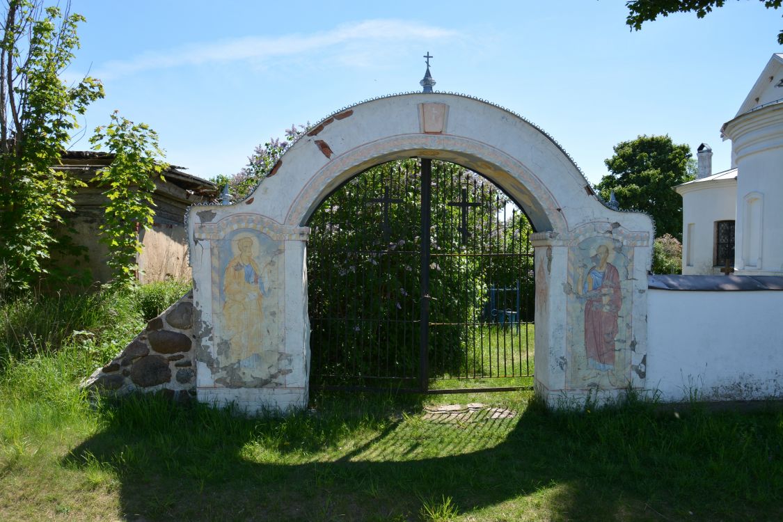 Церковь Петра и Павла, Верхний (остров им. Белова) (Псковский район, Псковская область). дополнительная информация