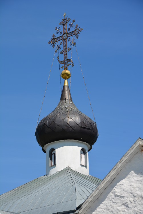 Церковь Петра и Павла, Верхний (остров им. Белова) (Псковский район, Псковская область). архитектурные детали