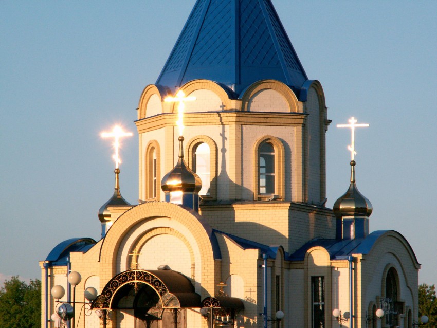 Церковь Кирилла и Мефодия, Малые Маячки (Прохоровский район, Белгородская область). фасады
