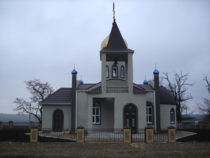 Ессентукская. Церковь Димитрия Солунского. фасады
