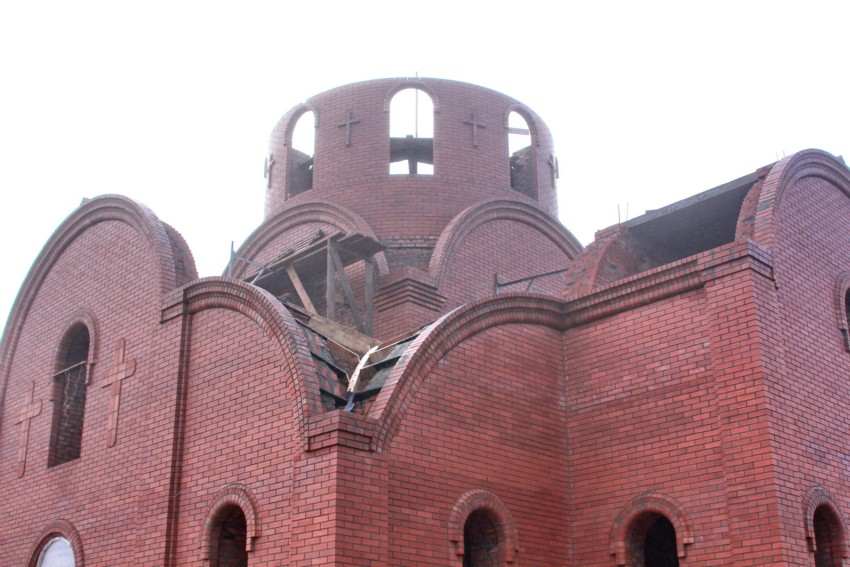 Церковь Петра и Павла (новая), Зимовники (Зимовниковский район, Ростовская область). фасады, храм на 19 декабря 2010 года