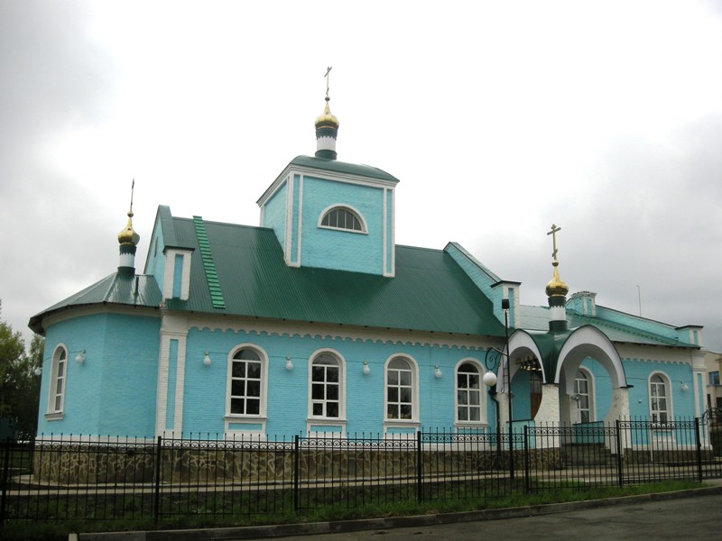 Церковь Покрова Пресвятой Богородицы, Подольхи (Прохоровский район, Белгородская область). общий вид в ландшафте