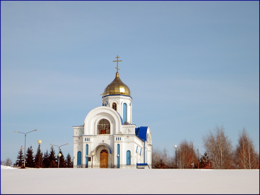 Вязовое. Церковь Казанской иконы Божией Матери. общий вид в ландшафте