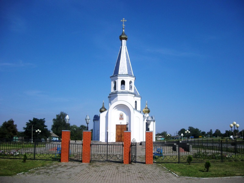 Церковь Михаила Архангела, Колотиловка (Краснояружский район, Белгородская область). общий вид в ландшафте