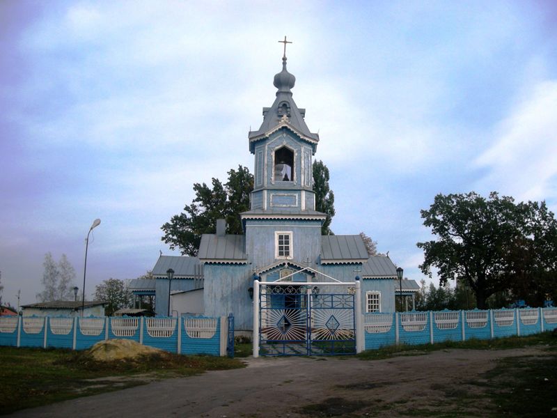 Сетище. Церковь Покрова Пресвятой Богородицы. общий вид в ландшафте