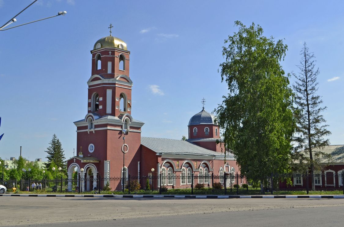 Церковь Илии Пророка, Красное (Красненский район, Белгородская область). общий вид в ландшафте