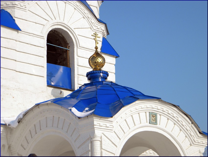 Церковь Рождества Христова, Лесное Уколово (Красненский район, Белгородская область). архитектурные детали