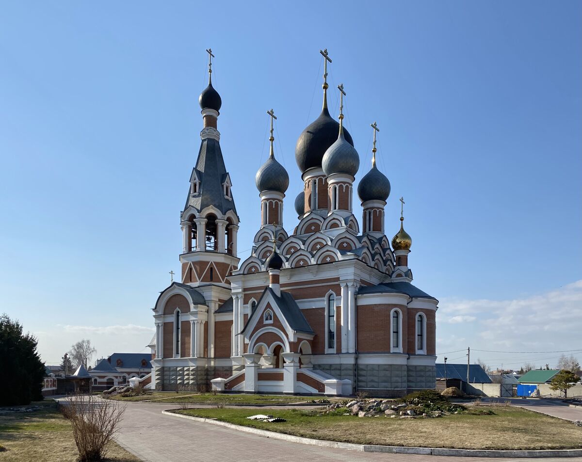 Кафедральный собор Преображения Господня, Бердск (Бердск, город, Новосибирская область). фасады, Вид с юго-востока