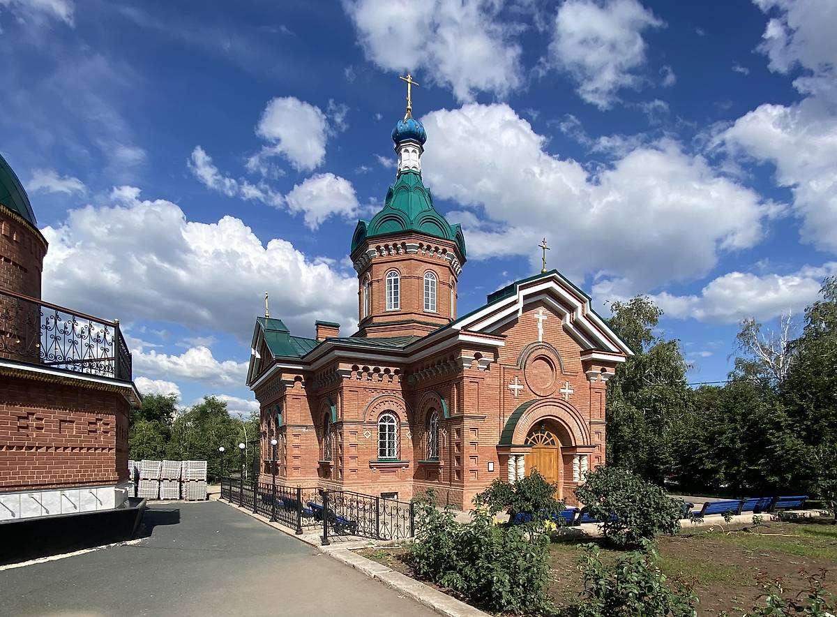 Вид с северо-запада, фасады. Церковь Богоявления Господня (крестильная), Оренбург (Оренбург, город, Оренбургская область)