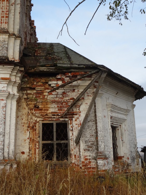 Церковь Николая Чудотворца, Верхнее Койдокурье (Холмогорский район, Архангельская область). архитектурные детали, алтарь