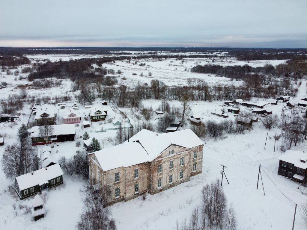Церковь Вознесения Господня, Вознесенье (Приморский район, Архангельская область). общий вид в ландшафте