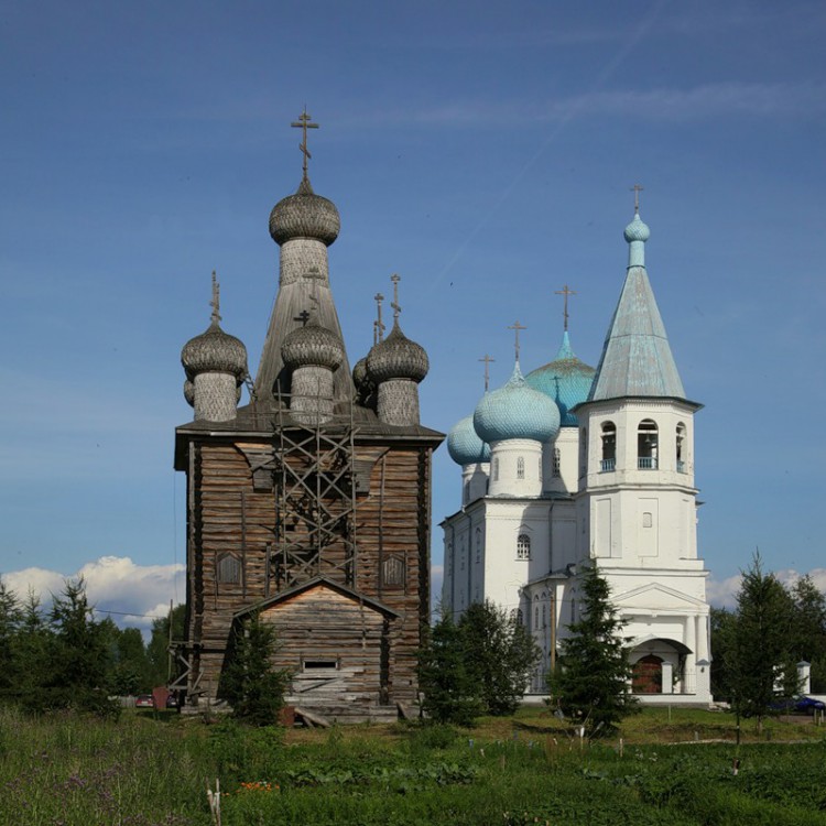 Рикасово (Заостровье). Храмовый комплекс. Церкви Сретения Господня и Покрова Пресвятой Богородицы. фасады