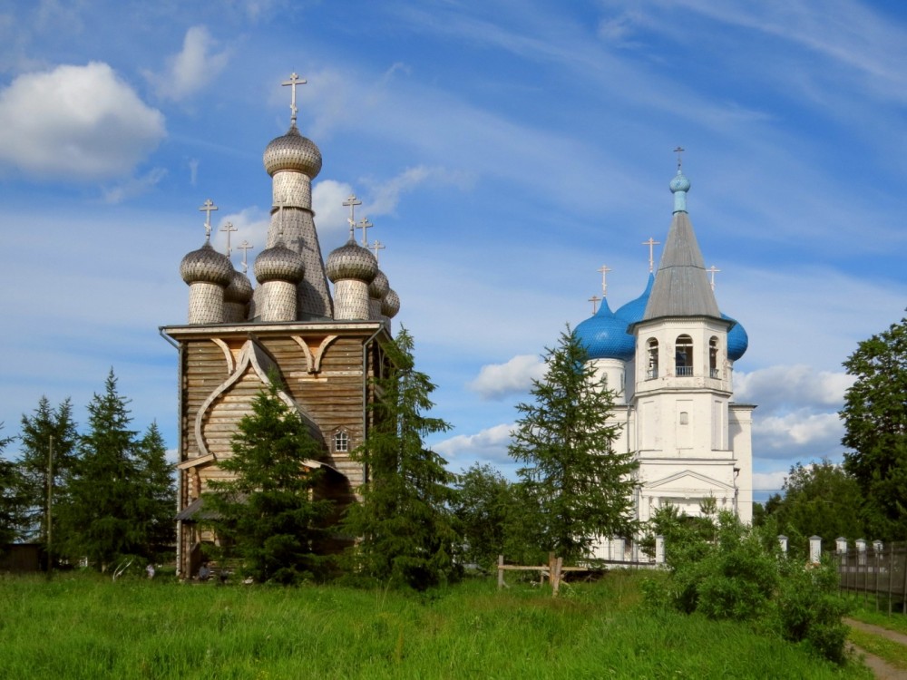 Рикасово (Заостровье). Храмовый комплекс. Церкви Сретения Господня и Покрова Пресвятой Богородицы. фасады