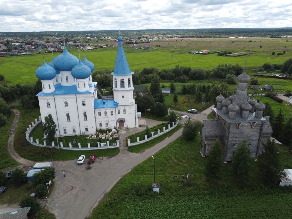 Рикасово (Заостровье). Храмовый комплекс. Церкви Сретения Господня и Покрова Пресвятой Богородицы. фасады