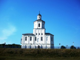 Старая Безгинка. Церковь Покрова Пресвятой Богородицы