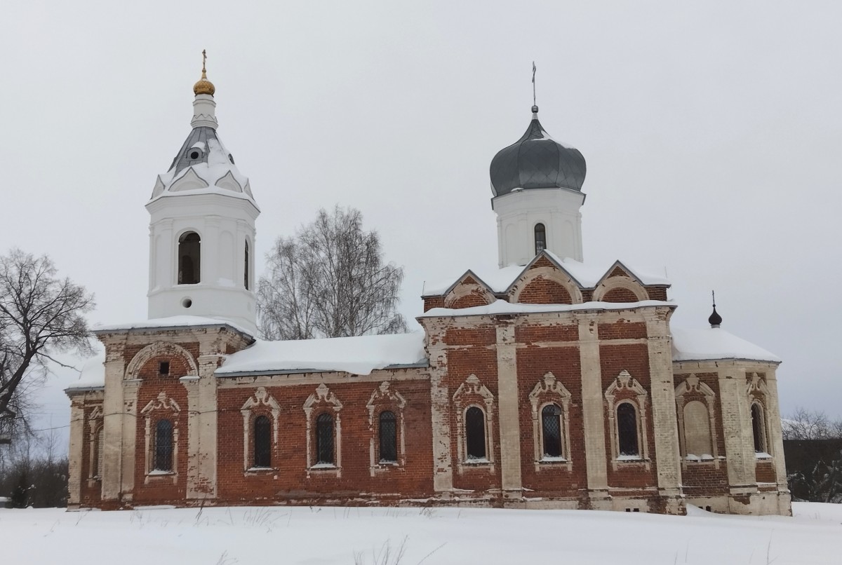 Шарголи. Церковь Михаила Архангела. фасады