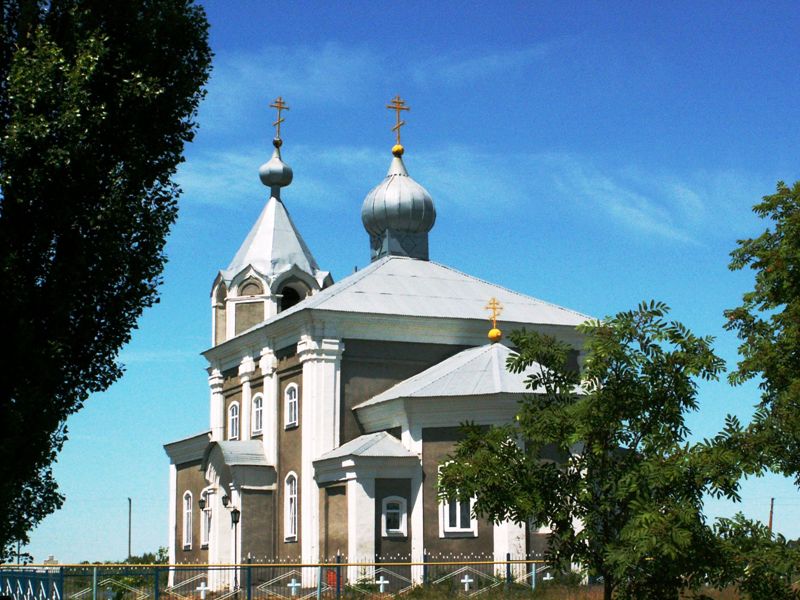 Церковь Введения во храм Пресвятой Богородицы, Ольховатка (Новооскольский район, Белгородская область). общий вид в ландшафте