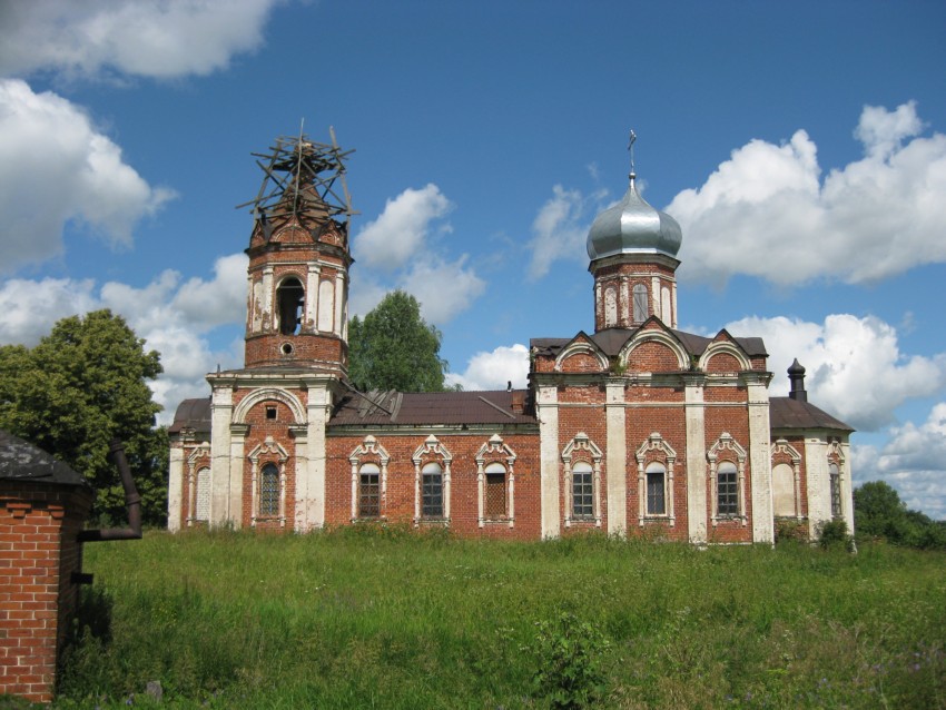 Церковь Михаила Архангела, Шарголи (Богородский район, Нижегородская область). общий вид в ландшафте, величайший архитектурный памятник