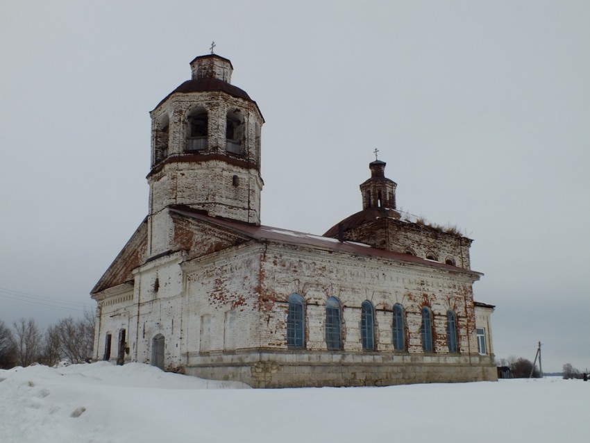 Опачевка. Церковь Петра и Павла. фасады