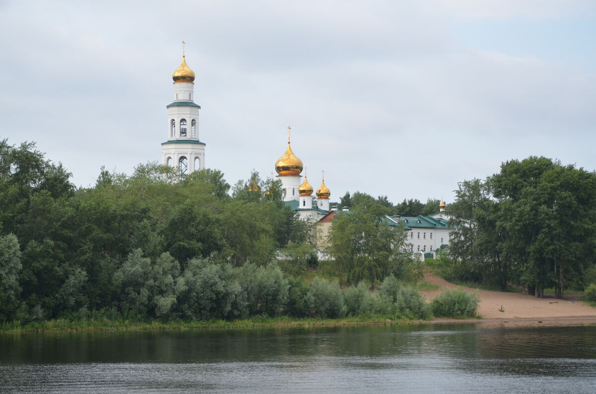 Богоявленский мужской монастырь, Верхняя Курья (Пермь, город, Пермский край). фасады