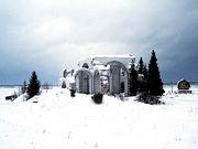 Церковь Покрова Пресвятой Богородицы (каменная), вид из окна Воскресенской церкви<br>, Погост (Ракула), Холмогорский район, Архангельская область