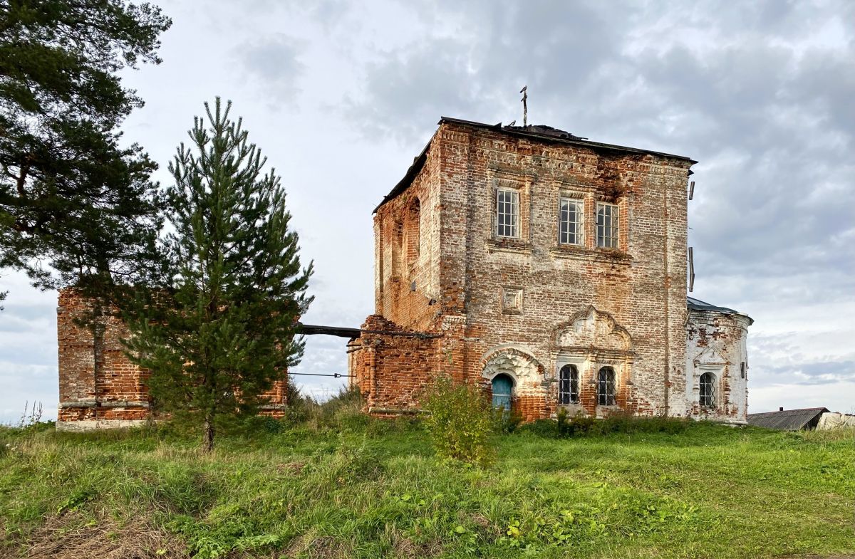 Церковь Василия Великого, Погост (Быстрокурье) (Холмогорский район, Архангельская область). фасады, Вид с юго-запада