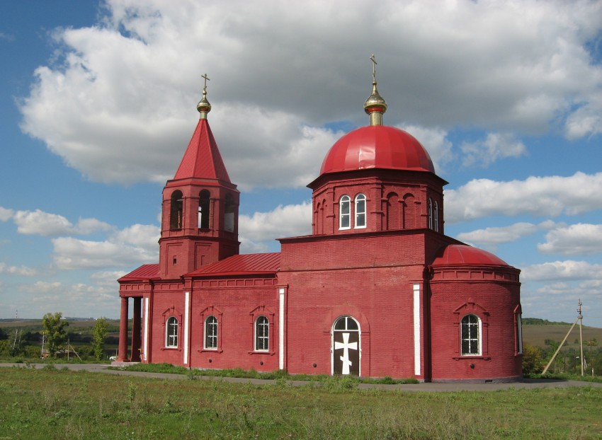 Нижнее Чуфичево. Церковь Михаила Архангела. фасады, Общий вид с юго-востока