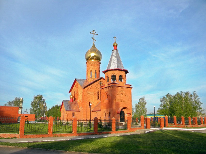 Роговатое. Церковь Сергия Радонежского. общий вид в ландшафте