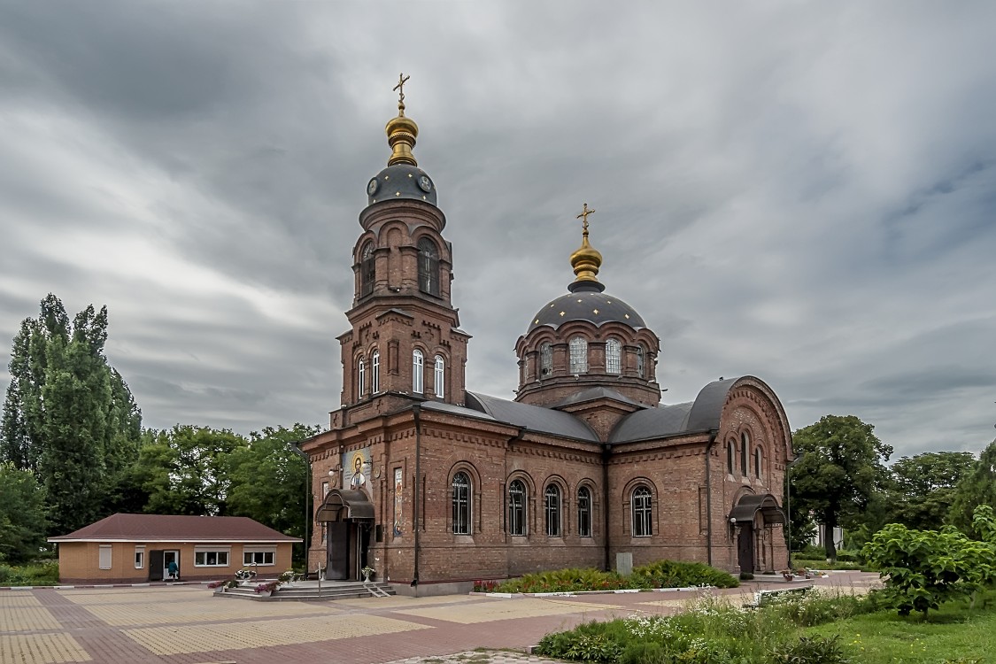 Старый Оскол. Кафедральный собор Александра Невского. фасады