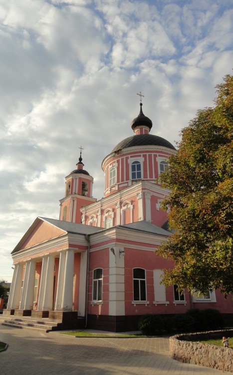 Старый Оскол. Церковь Воздвижения Креста Господня. фасады, Общий вид с юго-востока