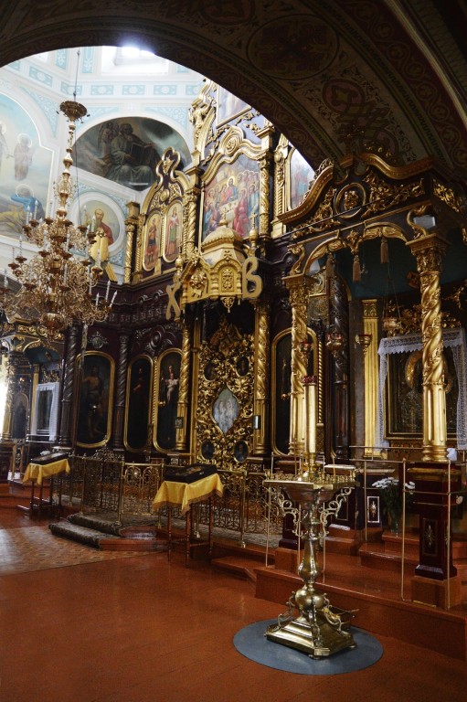 Церковь Троицы Живоначальной, Старый Оскол (Старый Оскол, город, Белгородская область). интерьер и убранство