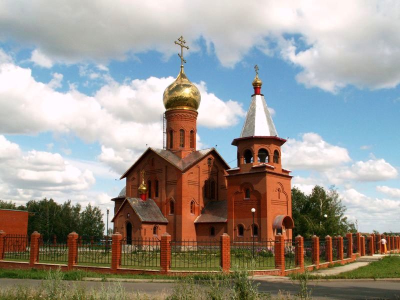 Роговатое. Церковь Сергия Радонежского. общий вид в ландшафте