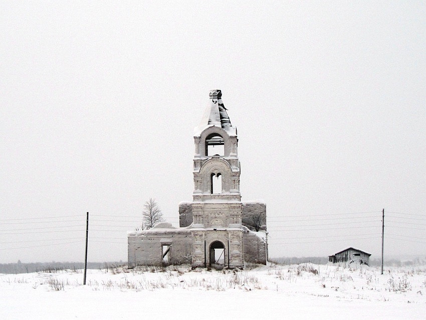 Смольниковская (Курья). Церковь Сергия Радонежского. общий вид в ландшафте, вид с запада