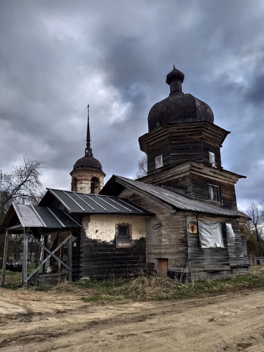 Церковь Илии Пророка, Возгрецовская (Ростовское) (Вельский район, Архангельская область). фасады