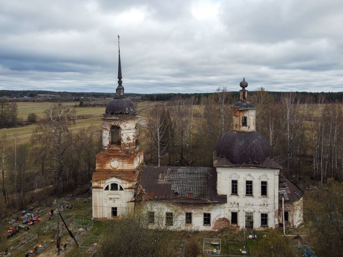 Церковь Вознесения Господня, Возгрецовская (Ростовское) (Вельский район, Архангельская область). фасады