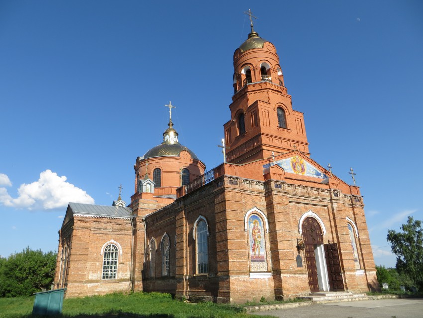 Церковь Рождества Пресвятой Богородицы, Новая Слобода (Конотопский район, Украина, Сумская область). фасады