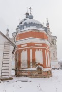 Вышний Волочёк. Казанский монастырь. Неизвестная надкладезная часовня