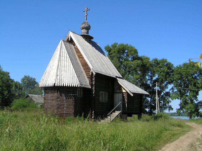 Церковь Филиппа, митрополита Московского, Селище (Калязинский район, Тверская область). фасады, 12 июля 2005 года