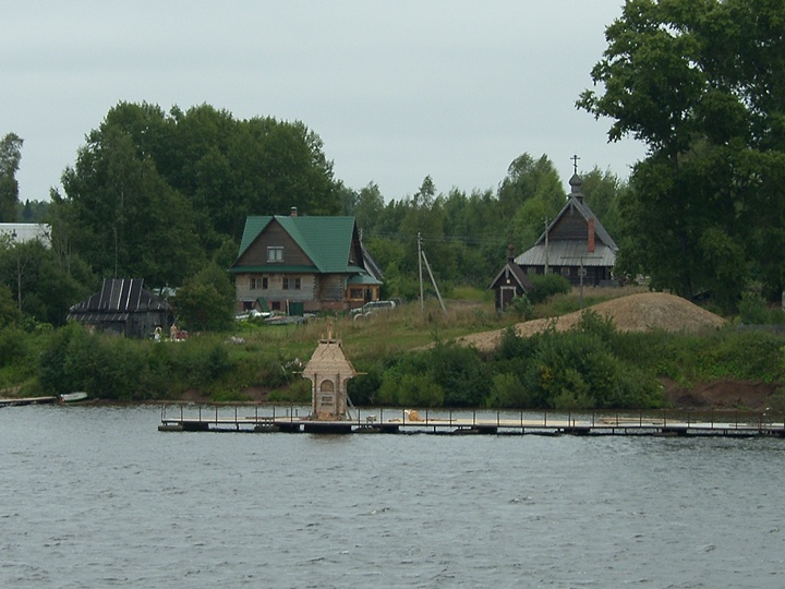 Церковь Филиппа, митрополита Московского, Селище (Калязинский район, Тверская область). общий вид в ландшафте, церковь святителя Филиппа, митрополита Московского