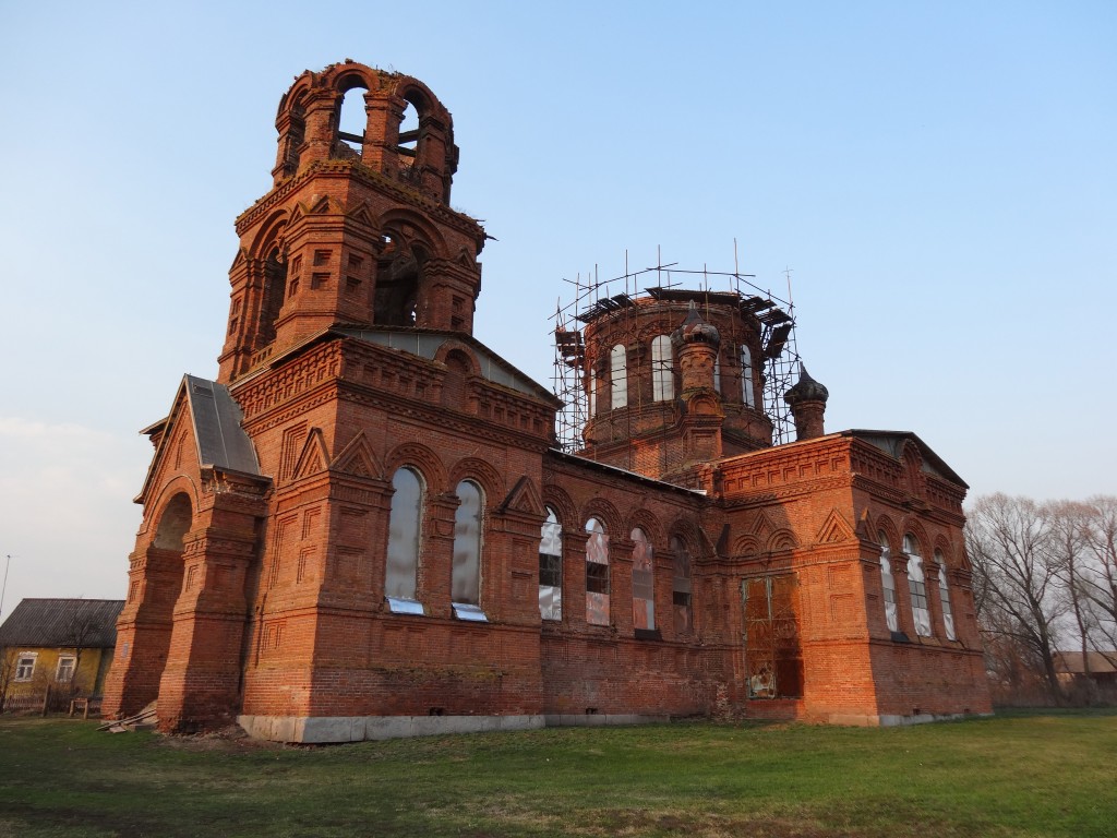 Церковь Параскевы Пятницы, Погорельцево (Железногорский район, Курская область). фасады